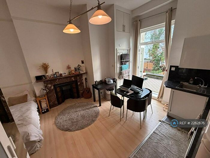 Studio To Rent In Priory Road, London, NW6