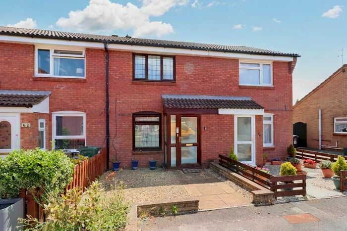 2 Bedroom Terraced House For Sale In Corner Croft, Clevedon, BS21