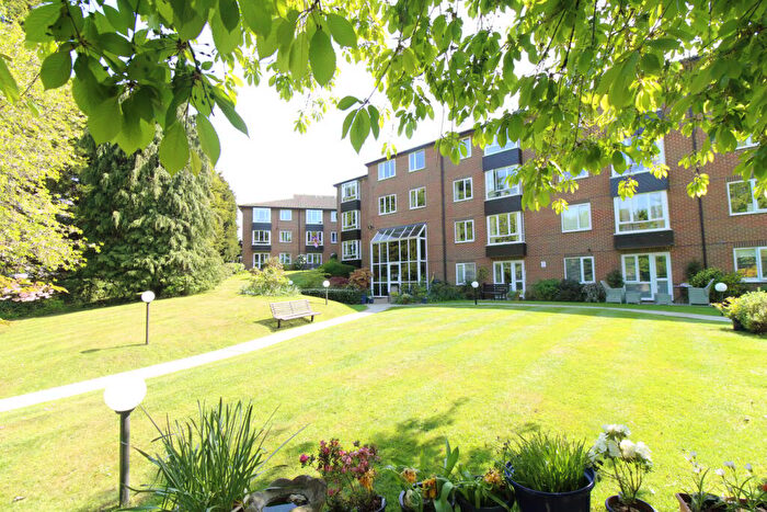 1 Bedroom Retirement Property For Sale In Durham Avenue, Bromley, BR2