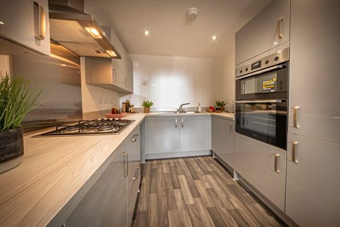 3 Bedroom Semi-Detached House For Sale In Donnington Wood Way, Telford, WV2