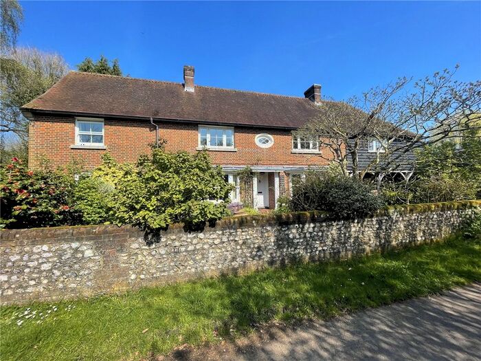 4 Bedroom Detached House To Rent In Upper Wield, Alresford, Hampshire, SO24