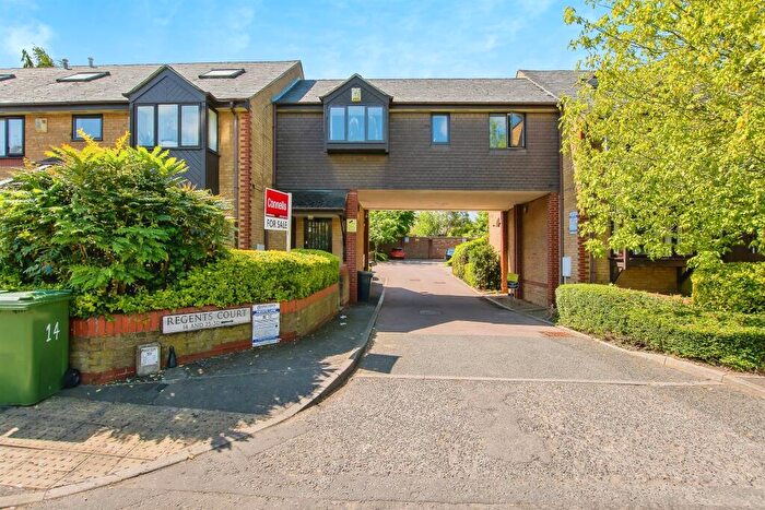 1 Bedroom Apartment For Sale In Regents Court, Peterborough, PE1