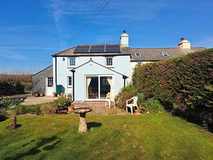 2 Bedroom Semi-Detached House For Sale In Kersbrook Cross, Bray Shop, Callington, Cornwall, PL17