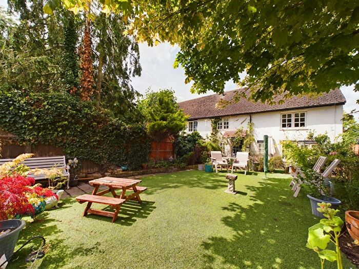 2 Bedroom Cottage For Sale In Stevenage Road, Little Wymondley, Hitchin, SG4