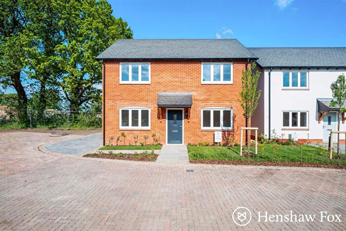 3 Bedroom Detached House For Sale In Meadowbrook Gardens, Totton, Hampshire, SO40