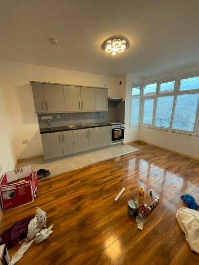 3 Bedroom Flat To Rent In Lincoln Road, Luton LU4