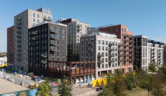 3 Bedroom Apartment To Rent In The Maple, Brent Cross Town, NW2