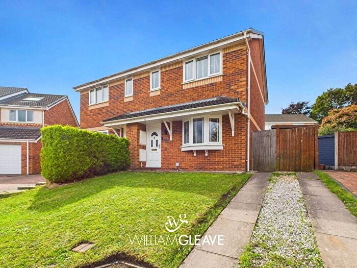 3 Bedroom Semi-Detached House For Sale In Taynton Close, Connah's Quay, Deeside, Flintshire, CH5