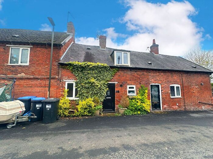 2 Bedroom Terraced House For Sale In High Street, Doveridge, Derbyshire, DE6