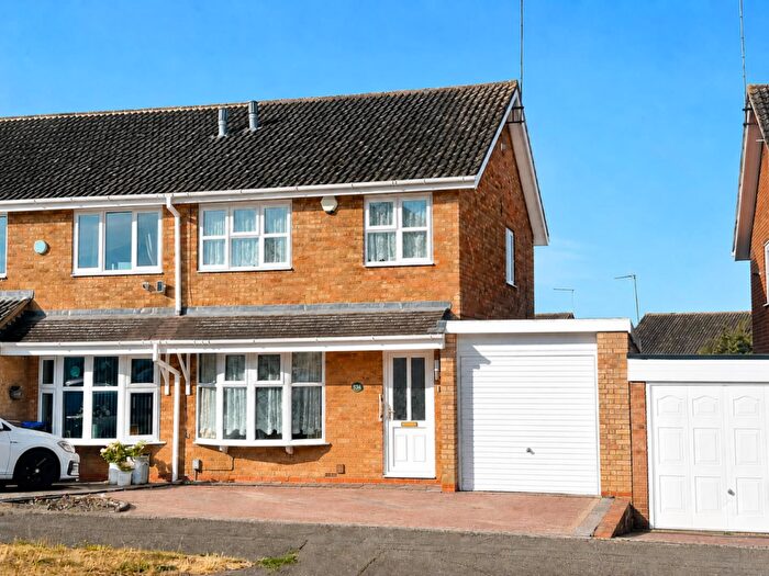 3 Bedroom Semi-Detached House For Sale In Obelisk Rise, Kingsthorpe, Northampton, NN2