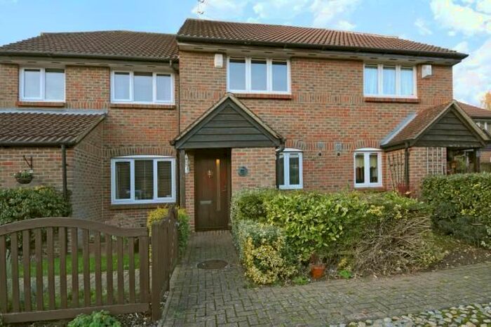 2 Bedroom Terraced House To Rent In Pheasant Walk, Oxford, OX4