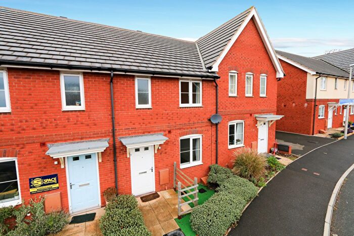 3 Bedroom Terraced House To Rent In Elizabethan Way, Teignmouth, TQ14