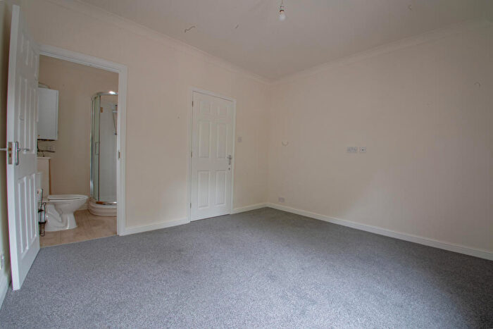 2 Bedroom Semi-Detached House For Sale In Elmfield Road, Dogsthorpe, Peterborough, PE1