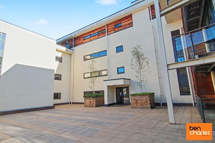 2 Bedroom Flat For Sale In Freemans Quay, Durham, DH1