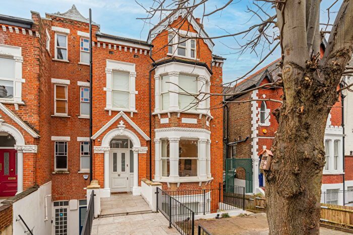 6 Bedroom Town House For Sale In Woodside, Wimbledon, SW19