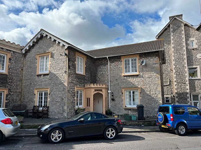 2 Bedroom Flat To Rent In Upper Church Road, Weston-Super-Mare, BS23