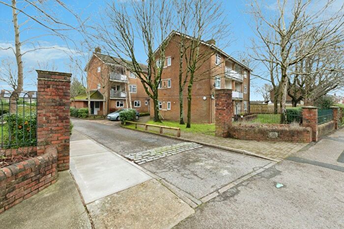 1 Bedroom Flat For Sale In Turbary Park Avenue, West Howe, Bournemouth, Dorset, BH11