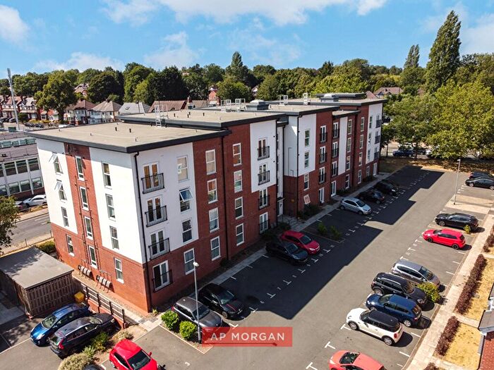 2 Bedroom Apartment For Sale In Tanners Way, Crouch Court, Birmingham, West Midlands, B29