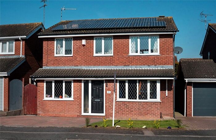4 Bedroom Detached House For Sale In Squirrel Close, Narborough, Leicester, Leicestershire, LE19