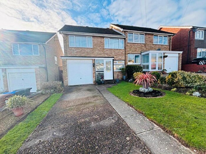 3 Bedroom Semi-Detached House For Sale In Oulton Rise, Parklands, Northampton, NN3