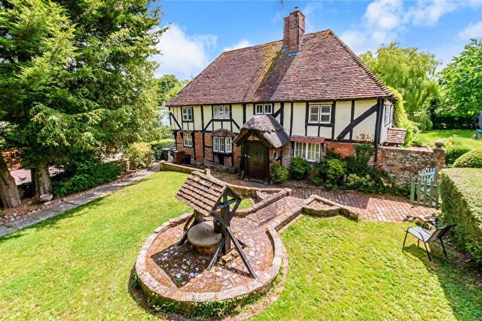 5 Bedroom Detached House For Sale In Harvel Street, Meopham, Gravesend, Kent, DA13