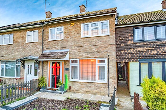 2 Bedroom Terraced House For Sale In Dellmont Road, Houghton Regis, Dunstable, Bedfordshire, LU5