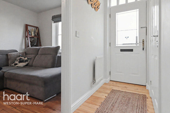 4 Bedroom End Of Terrace House For Sale In Worle Moor Road, Weston-Super-Mare, BS24