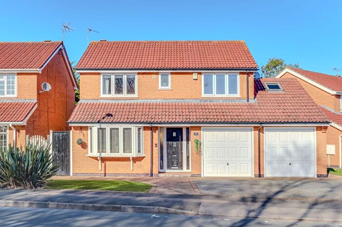 4 Bedroom Detached House For Sale In Somerfield Way, Leicester Forest East, LE3