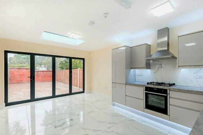 4 Bedroom Terraced House To Rent In Belvedere Road, London, E10