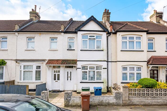 3 Bedroom Terraced House To Rent In Gordon Road, Harrow Wealdstone, Middlesex, HA3