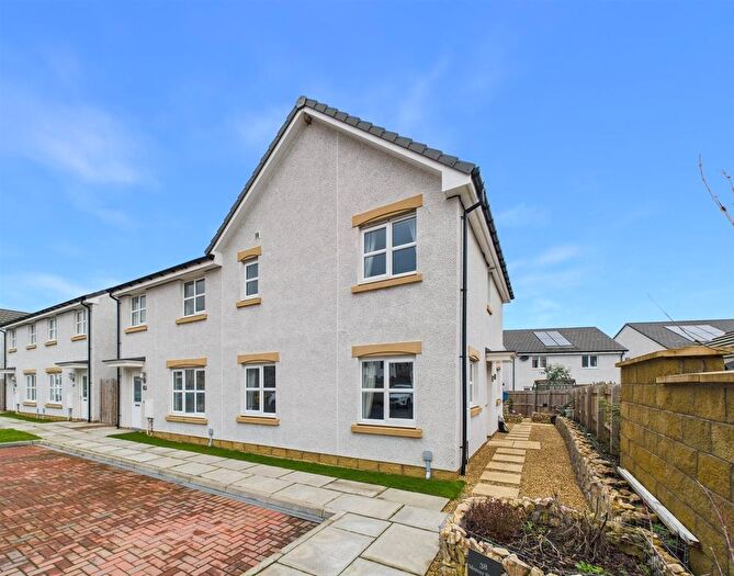 3 Bedroom Semi Detached House For Sale In Mercer Street, Perth, PH1
