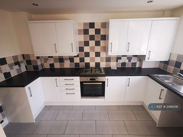 2 Bedroom Flat To Rent In Allan Street, Darlington, DL1