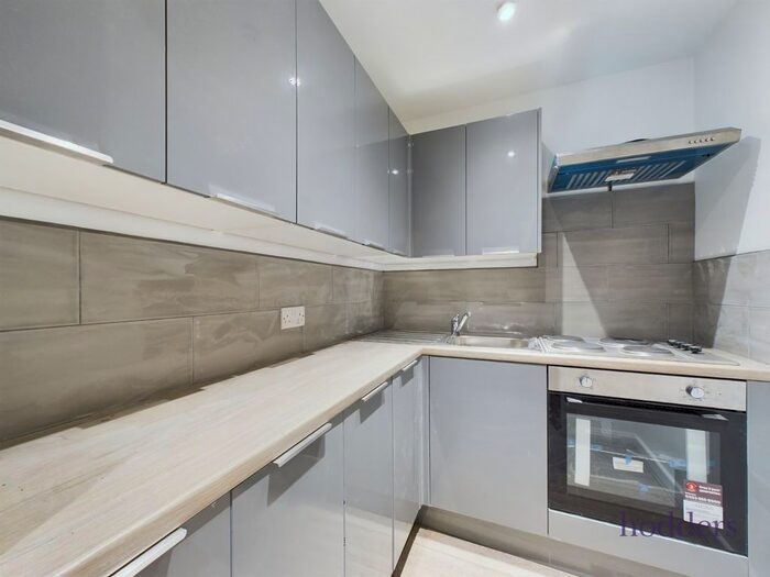 1 Bedroom Property To Rent In Fordwater Road, Chertsey, Surrey, KT16