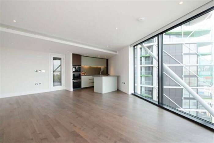3 Bedroom Apartment For Sale In Riverlight Quay, Nine Elms, London, SW1
