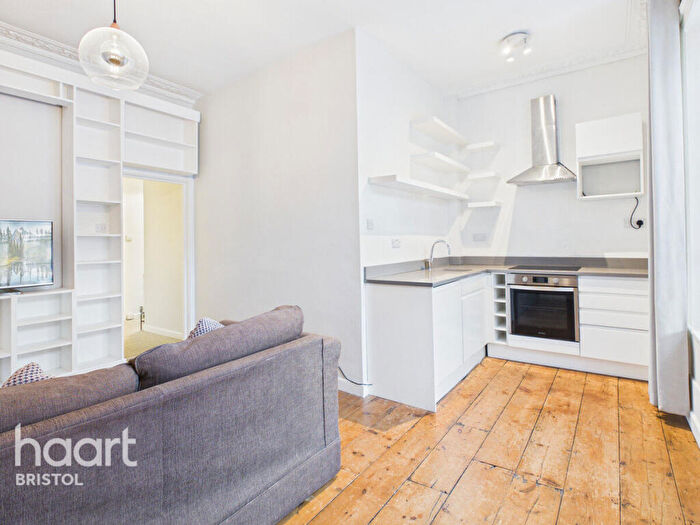 1 Bedroom Flat For Sale In Whiteladies Road, Bristol, BS8