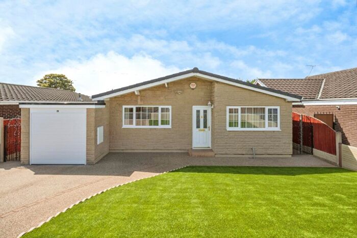 3 Bedroom Bungalow For Sale In Harmby Close, Skellow, Doncaster, South Yorkshire, DN6