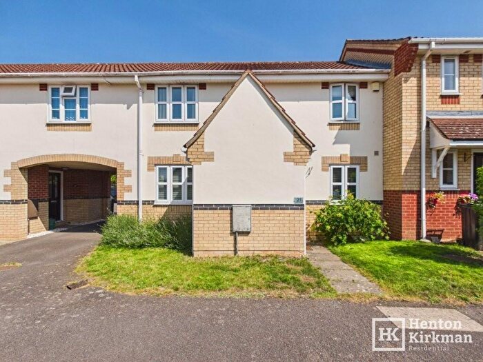 3 Bedroom Terraced House For Sale In Whitesmith Drive, Billericay, Essex, CM12