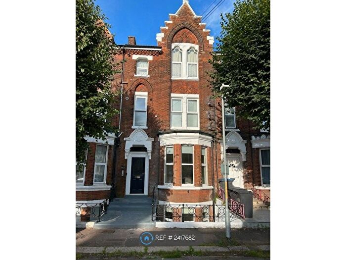 1 Bedroom Flat To Rent In St Johns Road, Dover, CT17