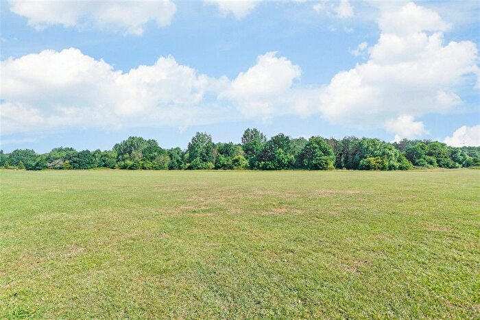 1 Bedroom Flat For Sale In Cressfield, Ashford, Kent, TN23