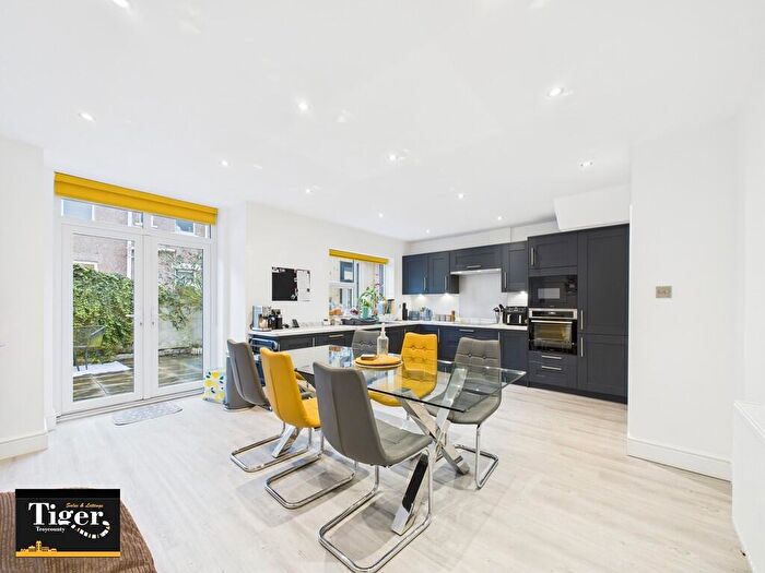 3 Bedroom Semi-Detached House For Sale In Queensway, Blackpool, FY4