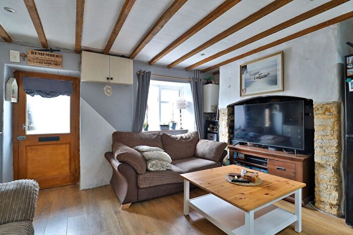 1 Bedroom Terraced House For Sale In Lang Road, Crewkerne, Somerset, TA18