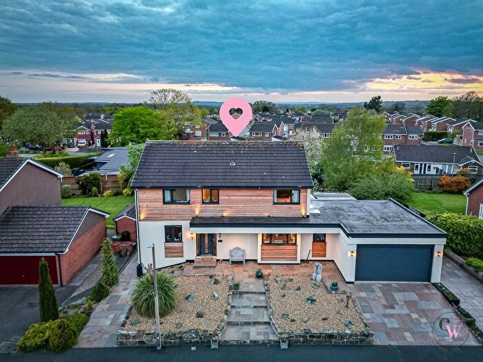 5 Bedroom Detached House For Sale In Pochard Avenue, Winsford, CW7