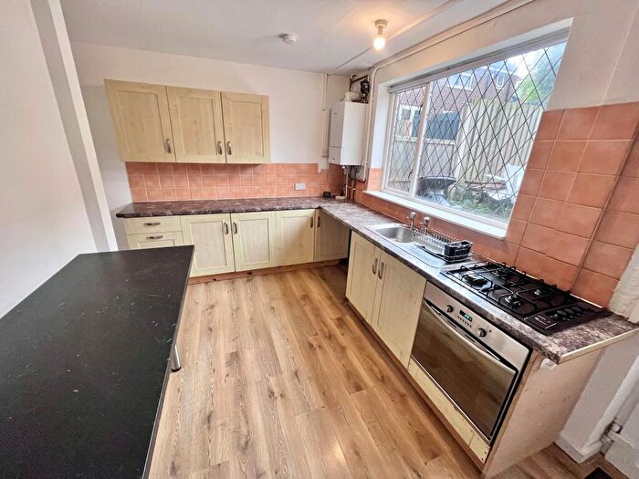 3 Bedroom Terraced House To Rent In Wingfield Close, Rotherham, S61