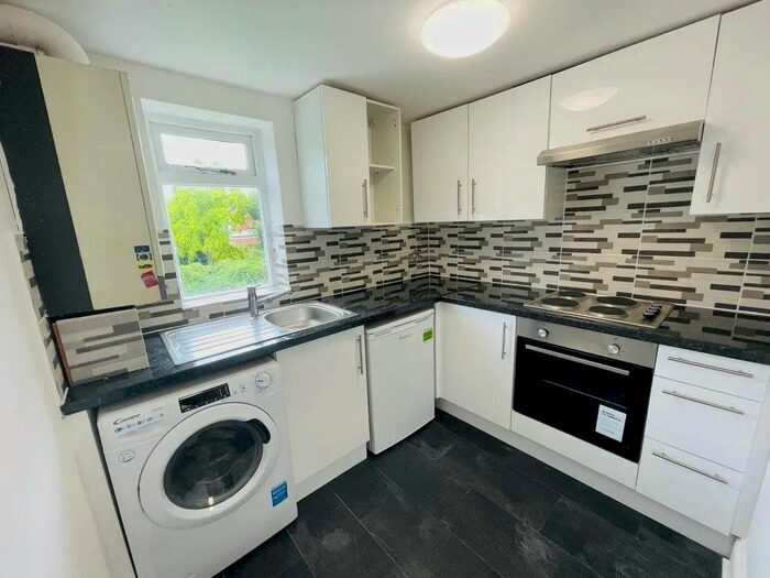 1 Bedroom Flat To Rent In Anson Road, London, NW2