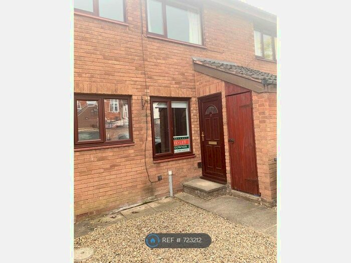 1 Bedroom Flat To Rent In Waddington Court, Hull, HU5