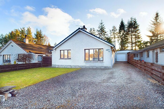 2 Bedroom Detached Bungalow For Sale In Strathspey Drive, Grantown On Spey, PH26