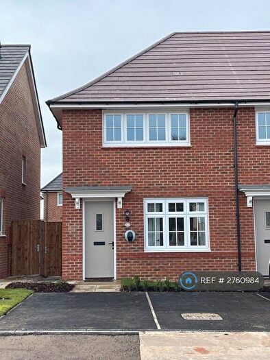 2 Bedroom End Of Terrace House To Rent In Bracken Crescent, Leyland, PR25