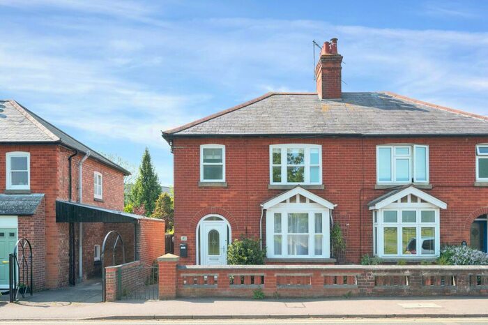 3 Bedroom Semi-Detached House To Rent In Brooke Road, Oakham, LE15