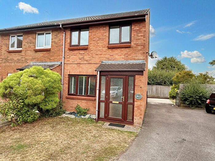 3 Bedroom Semi-Detached House To Rent In Lime Close, Minehead, TA24