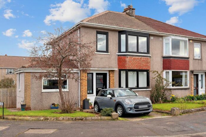 3 Bedroom Semi-Detached Villa For Sale In Castlehill Drive, Newton Mearns, East Renfrewshire, G77